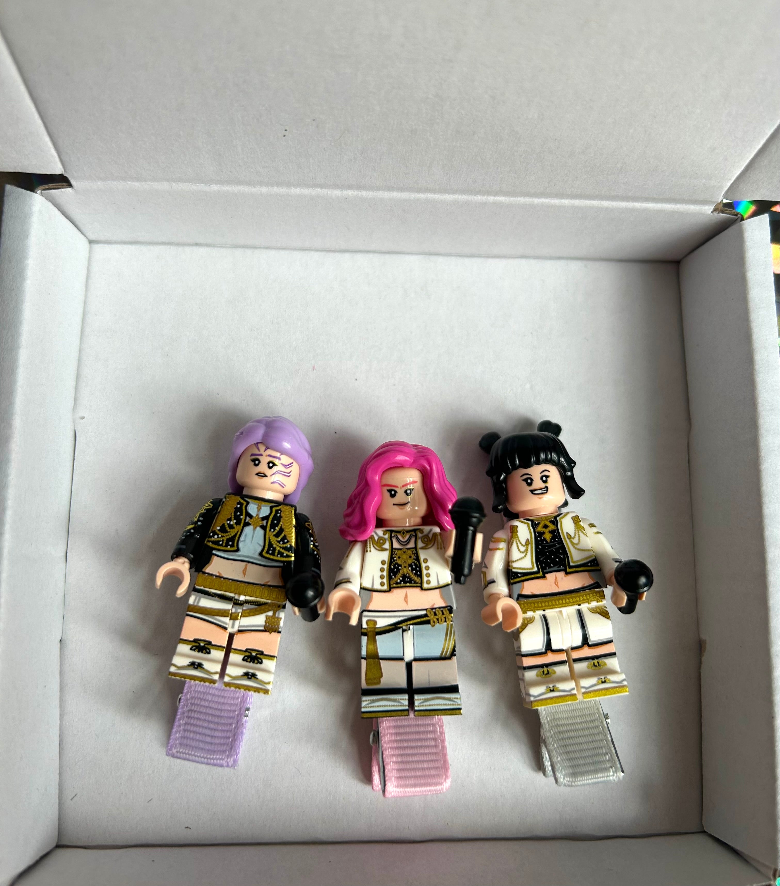 All characters snap figure clips