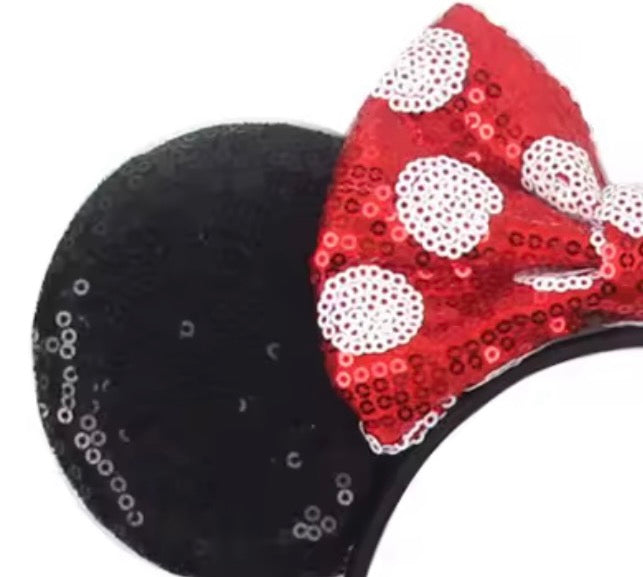 £5 DISCONTINUED EARS 70% OFF